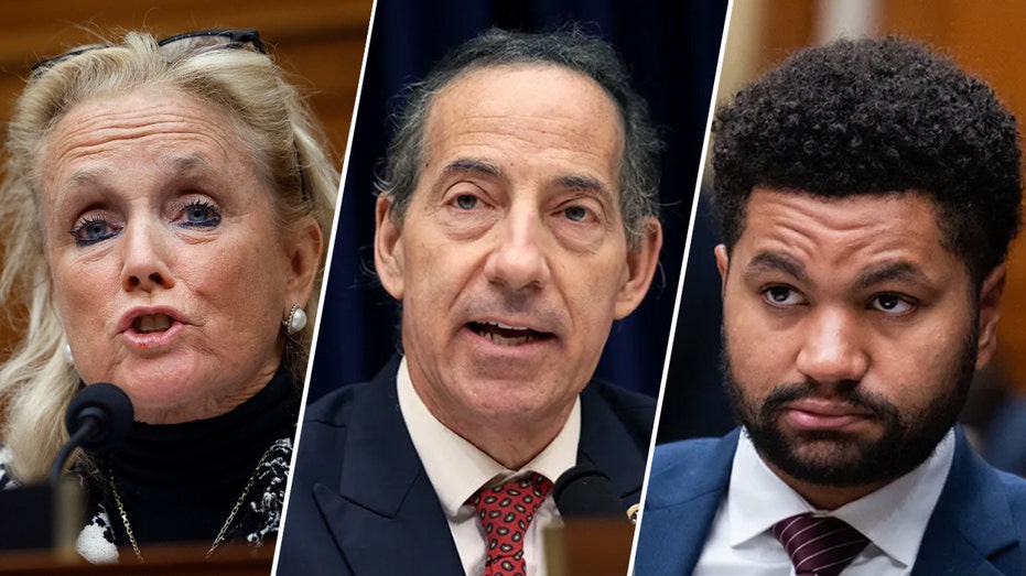 50 House Democrats Roasted for 'Political Puppet Show' After Identical Social Media Posts