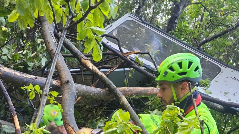 Tragedy Strikes as Italian Cable Car Crash Near Naples Claims Four Lives, Including Tourists