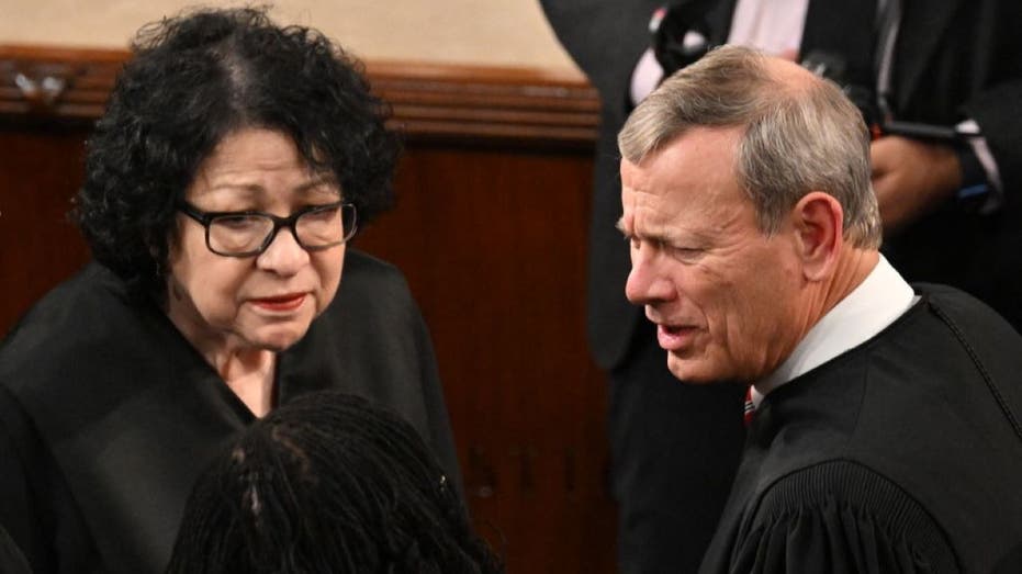 Roberts Halts Sotomayor’s Barrage in Supreme Court Showdown Over Trump’s Citizenship Order