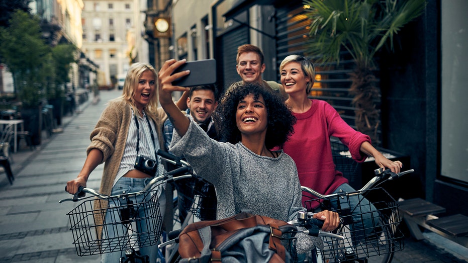Travelers Head to 'Most Welcoming Cities' in America: See If Yours Made the List