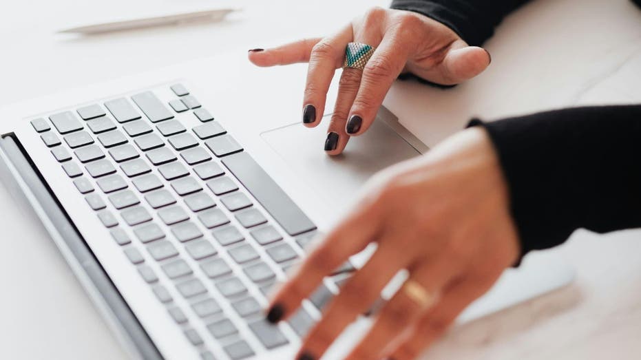 How People Finder Sites Expose Your Home Address and What to Do About It
