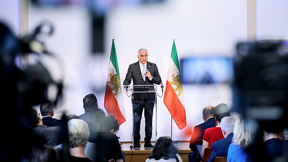 Exiled Prince Reza Pahlavi Warns Iranian Military: Final Chance to Stand Against Regime