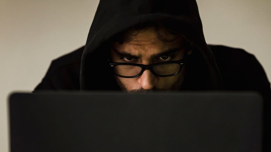 New PayPal Phishing Scam Uses Real Emails to Steal Your Data