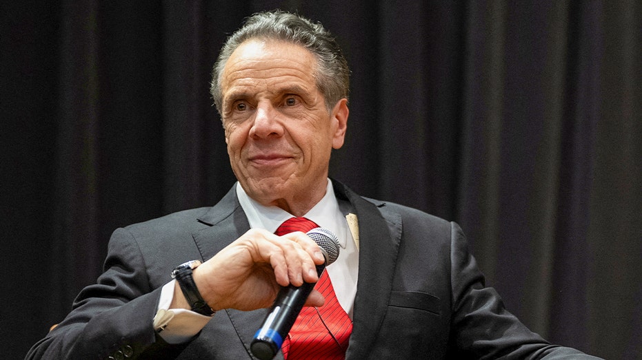 Cuomo’s Lead Narrows in Tight NYC Mayoral Primary as Mamdani Surges