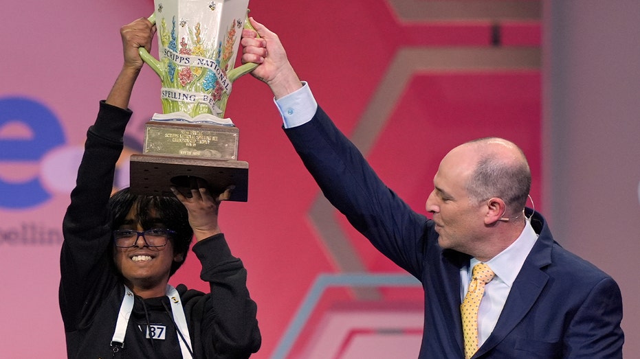 Texas Teen Faizan Zaki Wins 2025 Scripps National Spelling Bee with Éclaircissement
