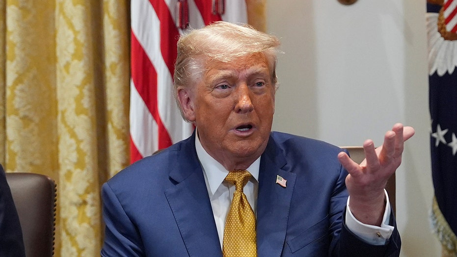 Trump Slams Putin’s ‘Bull----,’ Resumes Ukraine Arms Shipments