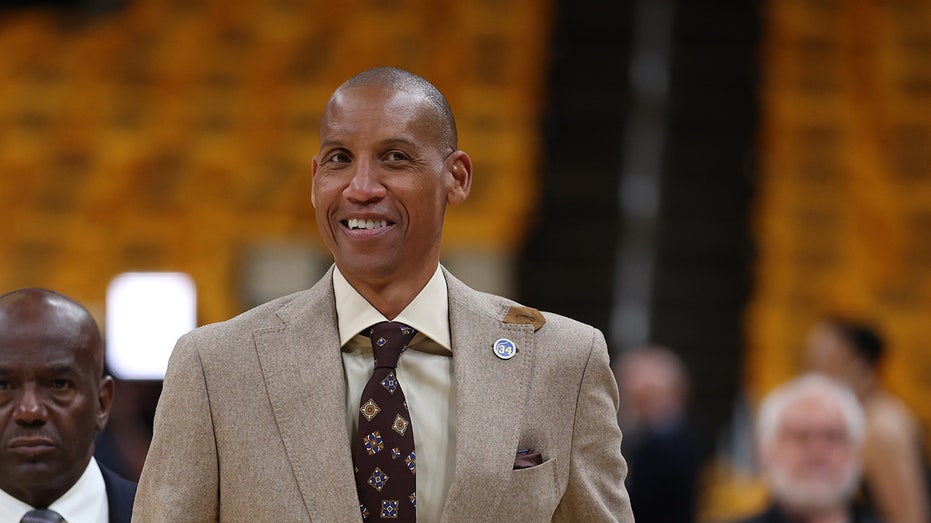 Reggie Miller Backs Mellencamp in McAfee Feud as Pacers-Knicks Series Intensifies