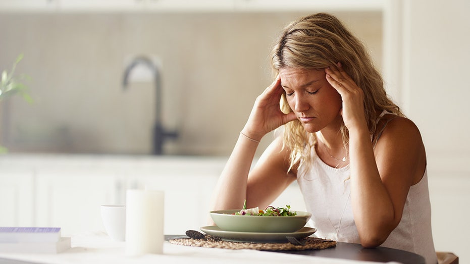Low-Calorie Diets May Harm Mental Health, New Study Warns