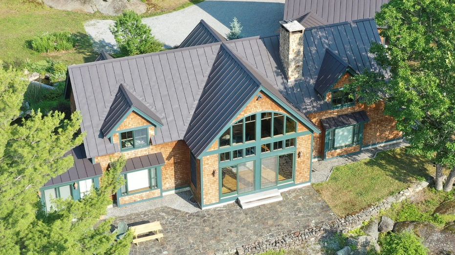 Ghislaine Maxwell's New Hampshire Hideout Linked to Epstein Scandal Hits Market for $2.5M