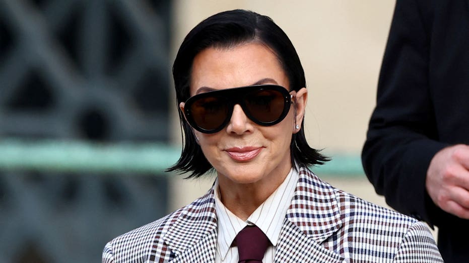 Kris Jenner's Youthful Transformation: Deep Plane Facelift Secrets Unveiled
