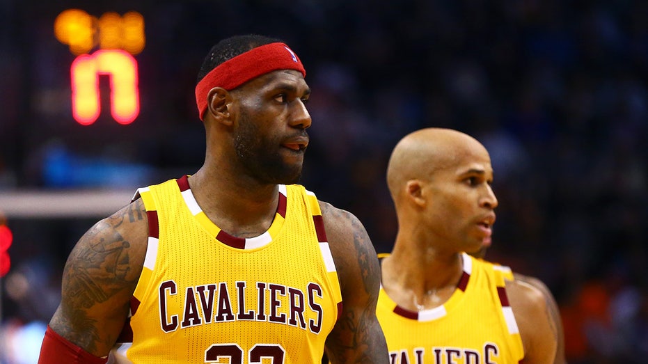 LeBron James’ Ex-Teammate Reveals Why Playing With Him ‘Sucks’ Despite Greatness
