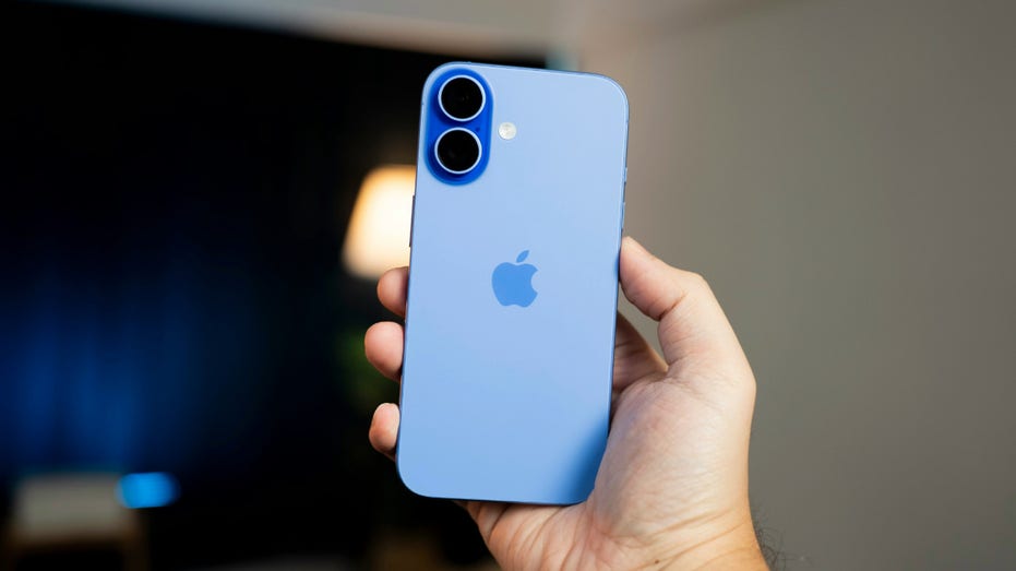 Apple Fixes Passwords App Vulnerability Enabling Wi-Fi Attacks