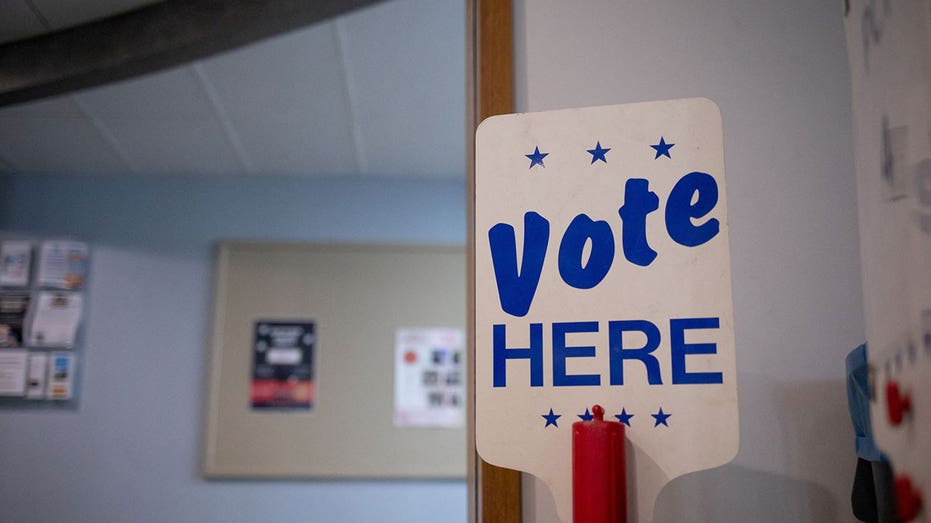 Conservative Group Pushes EAC for Voter Citizenship Proof Amid Trump Order Blocks