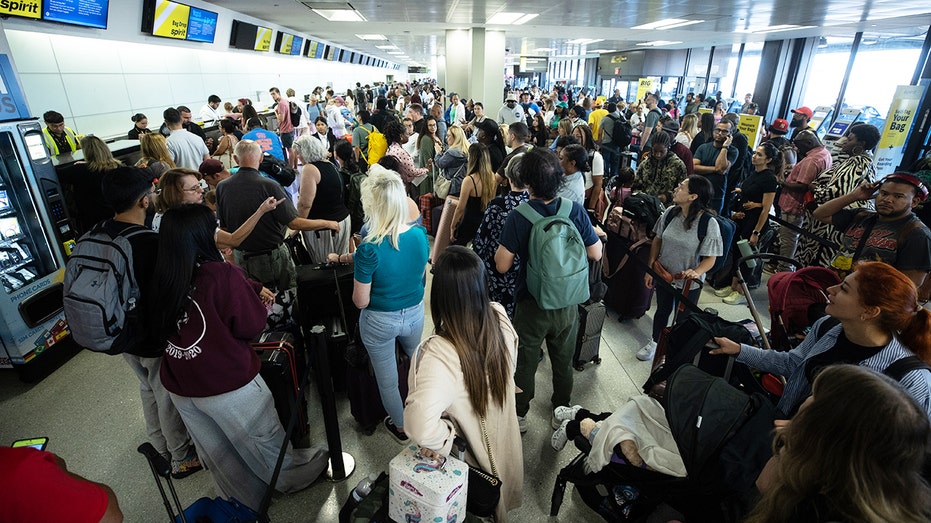 Why Newark Liberty International Airport Is America’s Most Stressful Travel Hub — and What It Means for U.S. Aviation