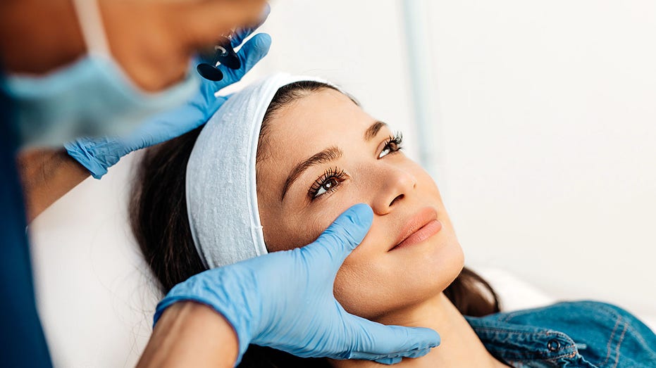 Liposuction Surpasses Breast Augmentation as Top Cosmetic Surgery in 2024