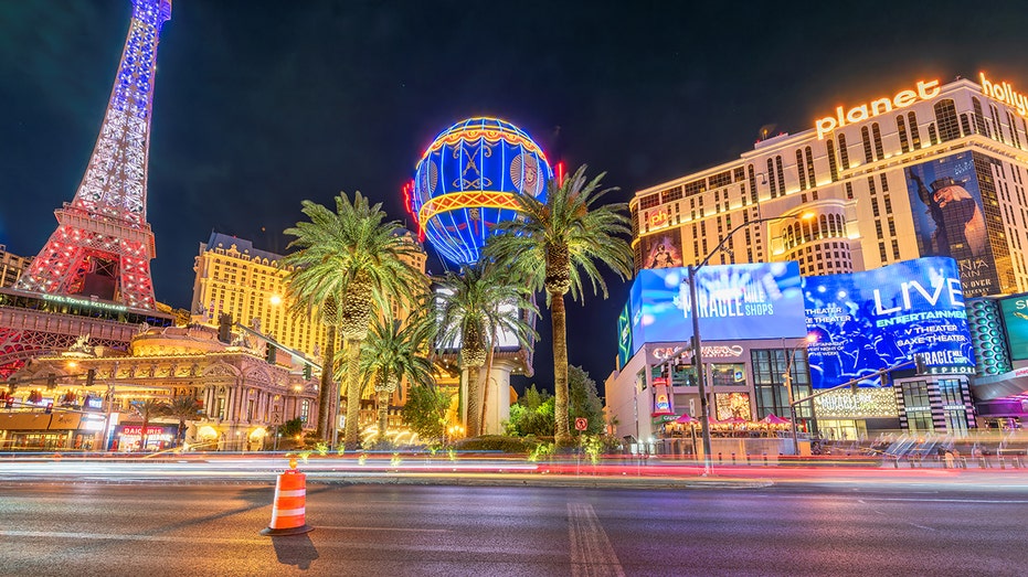 Vegas CEO Denies Sin City Doomsday Talks as Gaming Revenue Rises Downtown