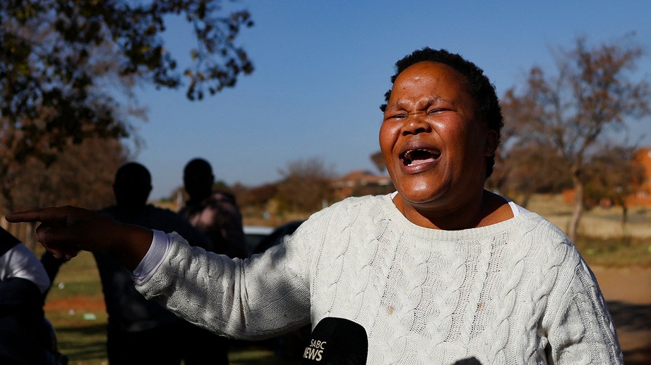 79 Miners Rescued from South Africa’s Kloof Gold Mine After Hoist Failure