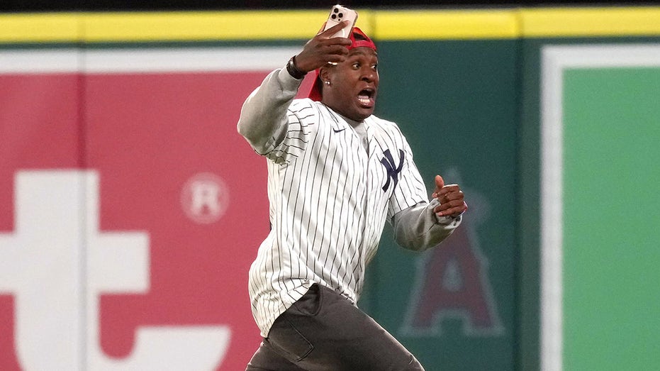 Yankees Fan’s Wild Field Dash Caught on Camera During 1-0 Win Over Angels