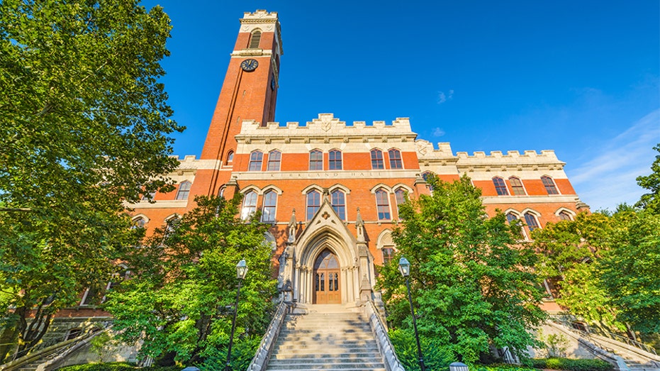 Tennessee Universities Rebrand DEI Programs to Dodge Republican Bans