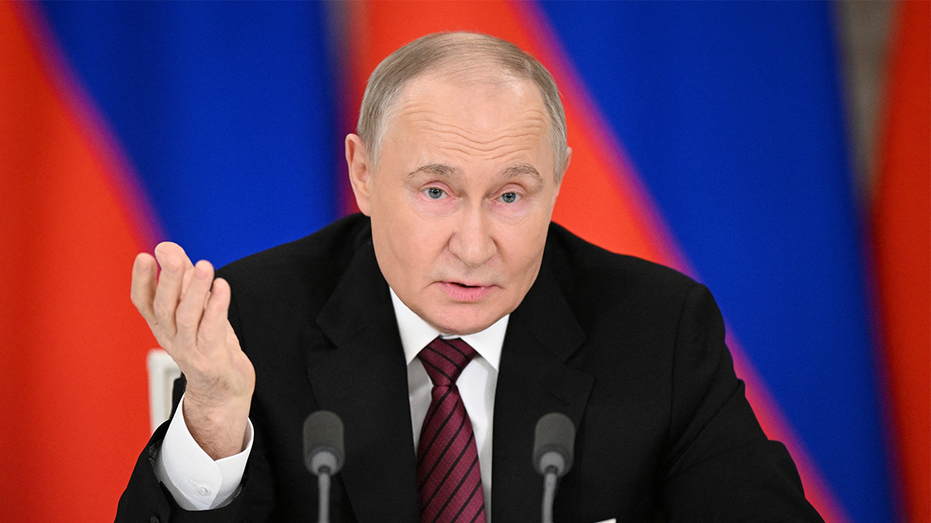 Putin Pitches Peace Talks with Ukraine in Istanbul to End War