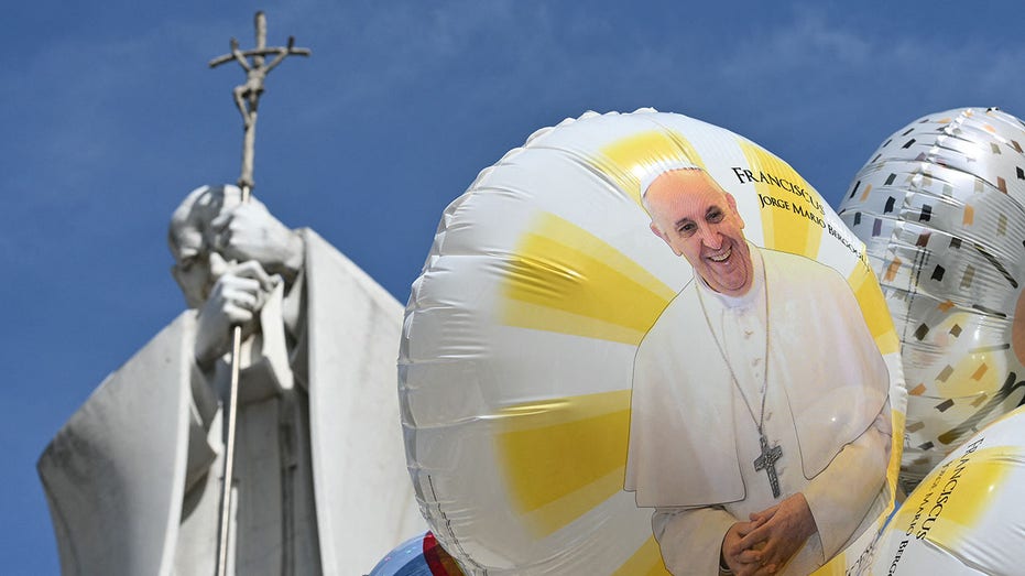 Pope Francis Shows Improvement with Oxygen Therapy: A Sigh of Relief?