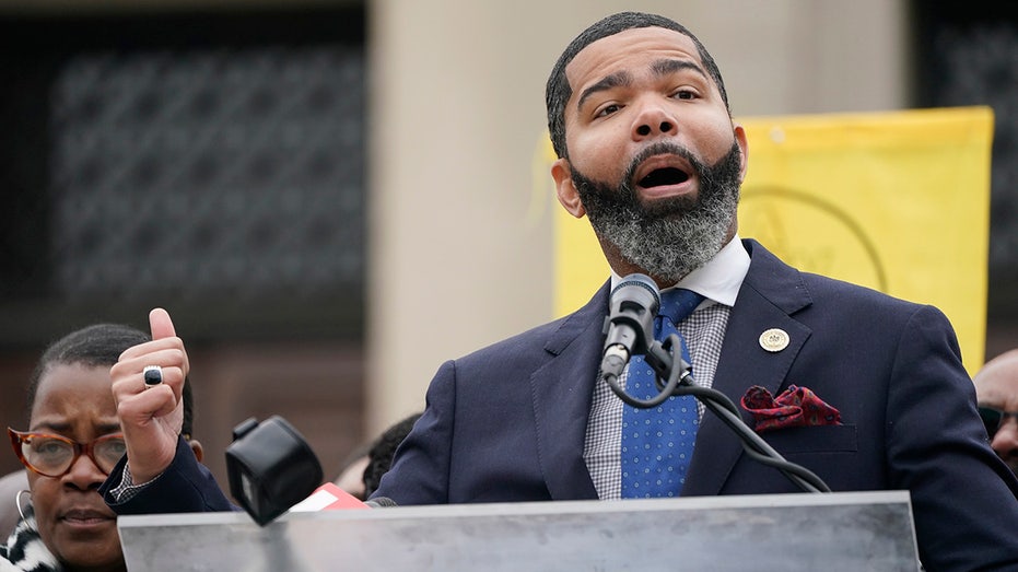 Jackson Mayor Trails in Election Amid Federal Bribery Charges Drama