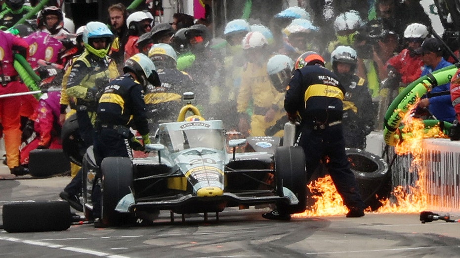 Alexander Rossi’s Indy 500 Hopes Burn Out in Dramatic Pit Stop Fire