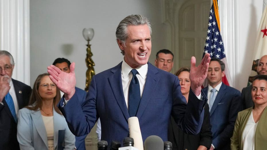 New England's Gerrymandering: Unpacking the Democrats' Districting Advantage
