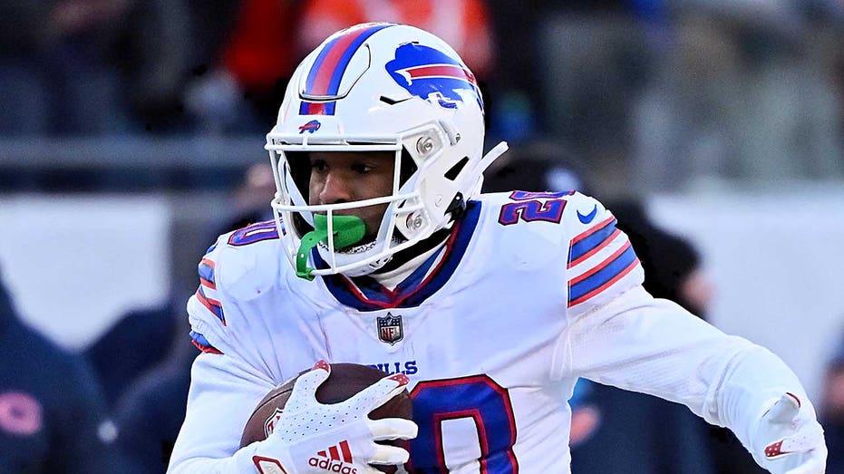 Nyheim Hines Stages NFL Comeback with Chargers After Jet Ski Injury