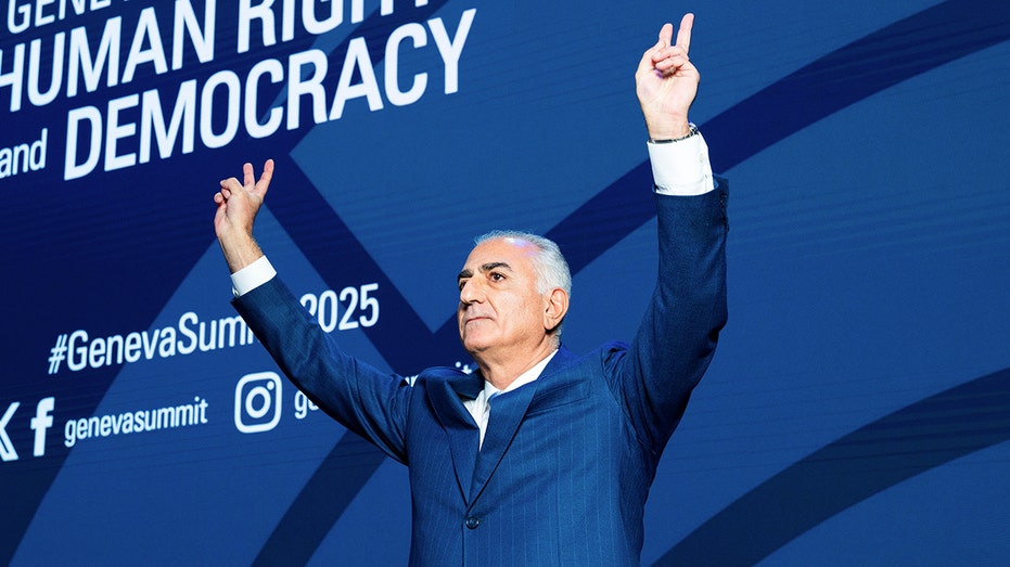 Exiled Iranian Prince Urges Trump to Back Regime Change for Historic Peace