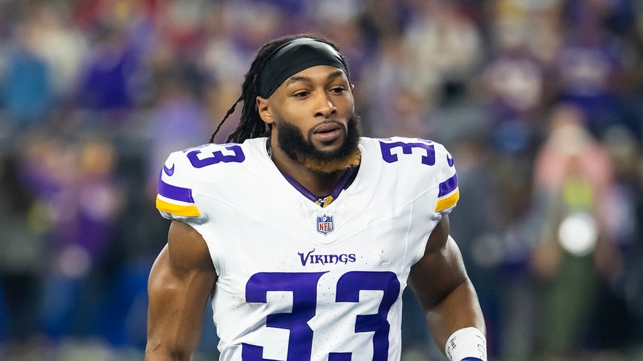 Vikings Secure Aaron Jones With Two-Year Deal After Stellar First Season