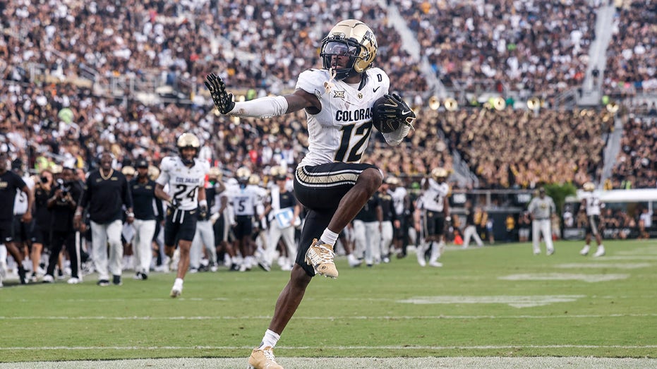 Travis Hunter Snapped Up at No. 2 by Jaguars in Wild NFL Draft Move