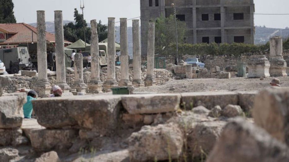 Israeli Archaeologists Battle Academic Boycott Threatening Biblical Heritage