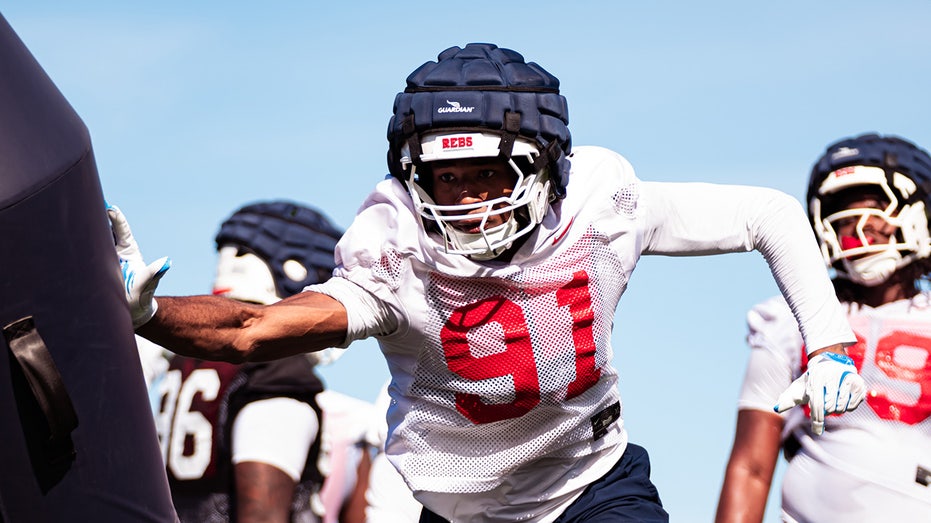 Tragic Loss: Ole Miss Football Freshman Corey Adams Killed in Tennessee Shooting
