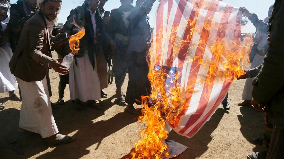 Trump Administration Slaps Sanctions on Yemen Bank Over Houthi Ties