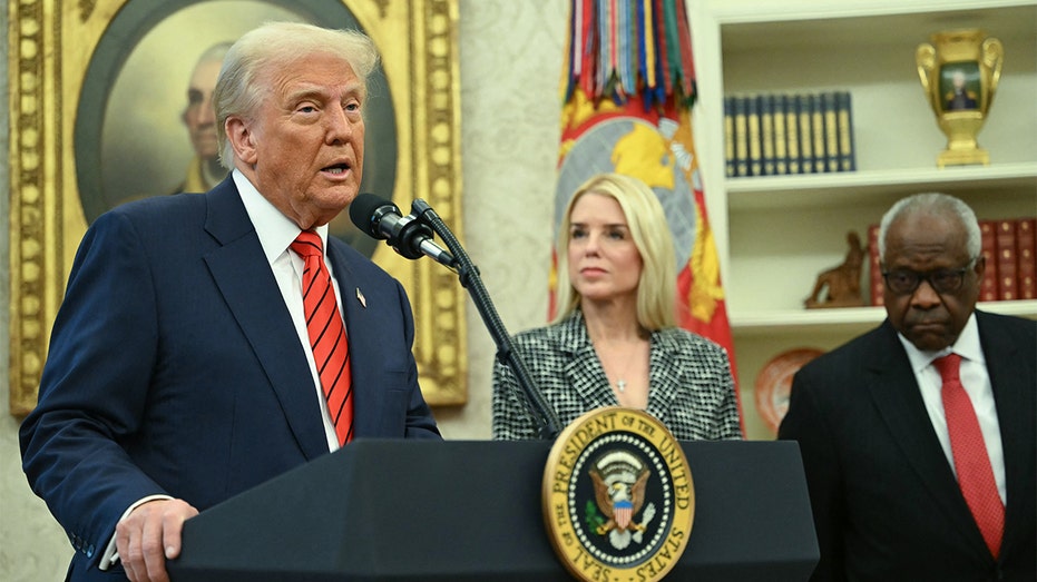 Republicans Demand Trump Cut American Bar Association Out of Nominee Process